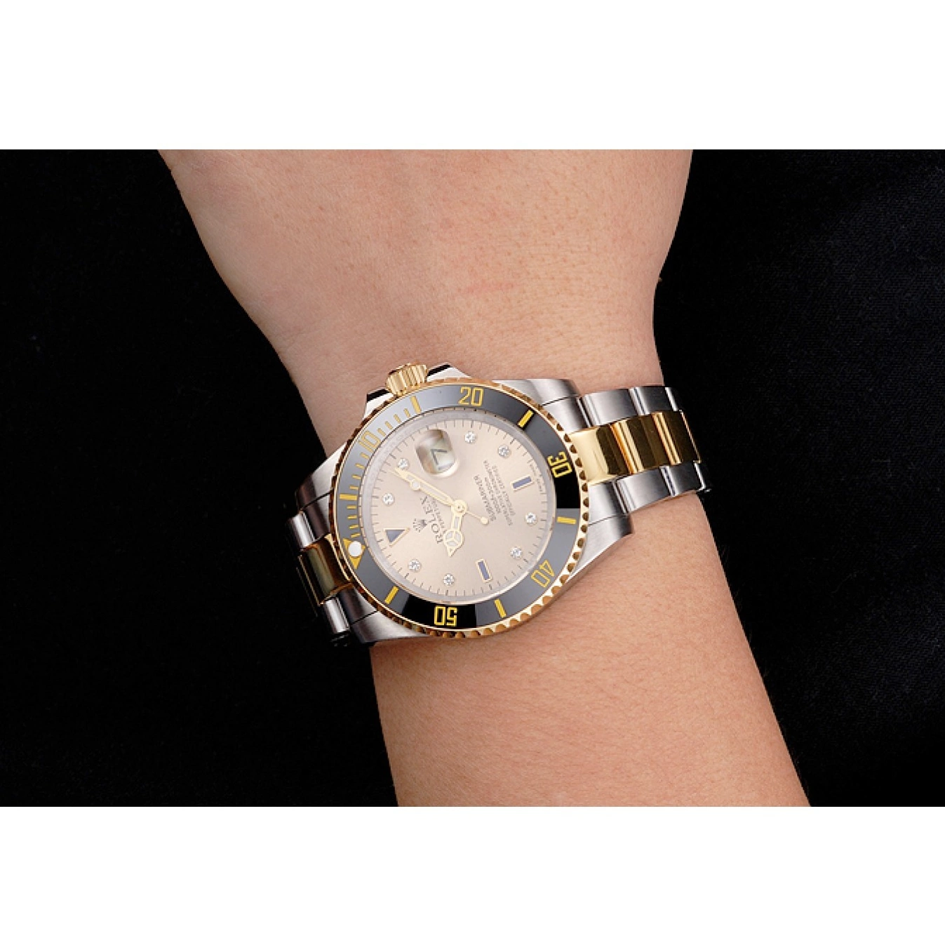 Aaa fake watches Dial Two Bracelet Markings Gold Black Swiss Diamond Gold Steel Submariner Bezel Tone Rolex 0819